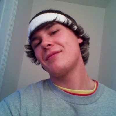 Profile Picture of Aaron Laurie (@laurie420080) on Twitter