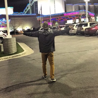 Profile Picture of Adam Chamberlain (@adamchambo12) on Twitter