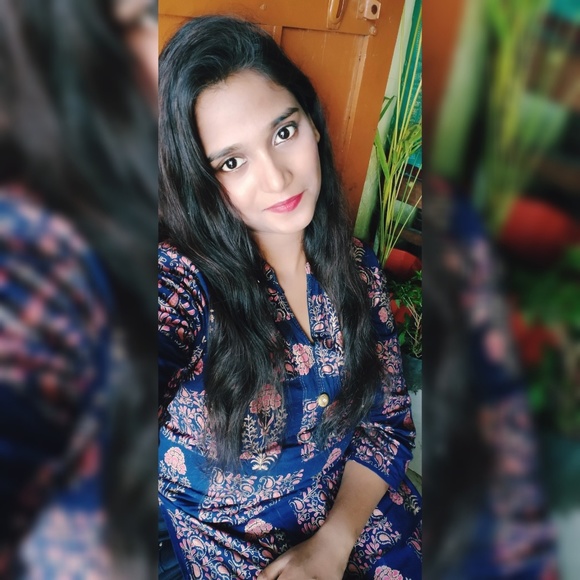 Profile Picture of Lovely Dayanandan (@quirky21) on Poshmark