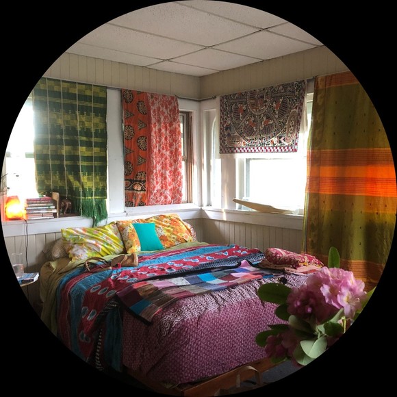 Profile Picture of Max Fay (@sarahhvaneck) on Poshmark