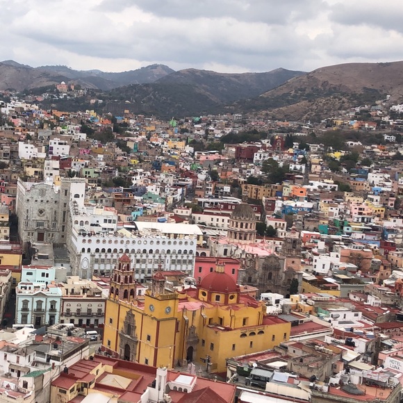 Profile Picture of Isabella Cuellar (@bellacuellar1) on Poshmark