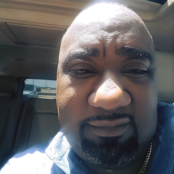 Profile Picture of Gerald Harper (@gharp16) on Poshmark