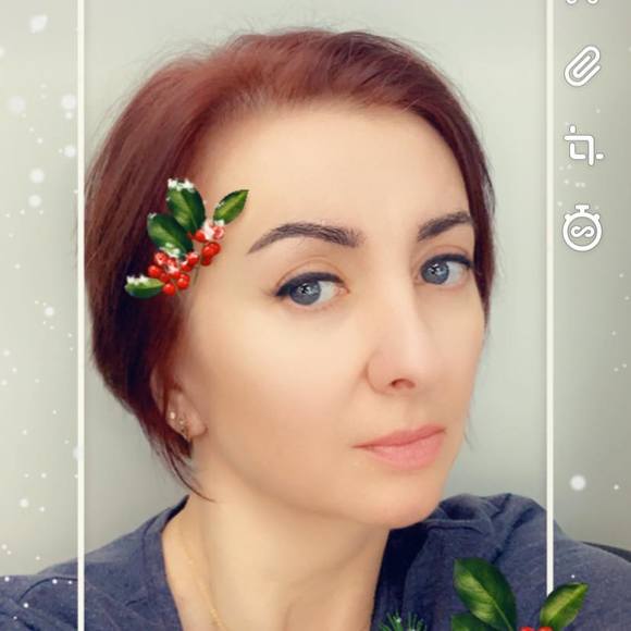 Profile Picture of Natalia Lowham (@ndemcenco) on Poshmark