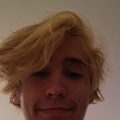 Profile Picture of Basil Russo (@ayungherb) on Twitter