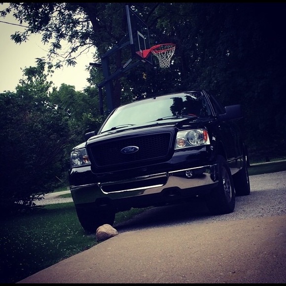 Profile Picture of Jared Warren (@jaredwarren3) on Poshmark