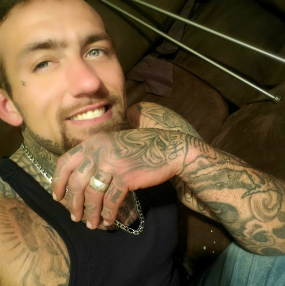 Profile Picture of Chris Labrecque (@getchasome2316) on Poshmark