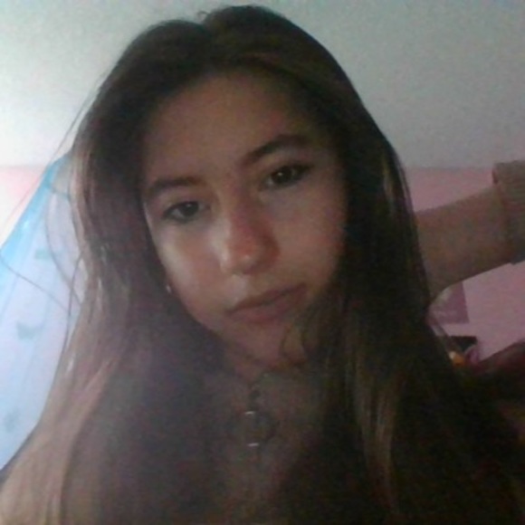 Lea Charette - Poshmark Profile Picture of Lea Charette (@lea_charette) on Poshmark