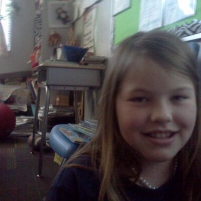 Profile Picture of Julia Minney (@cutiepop1111) on Twitter