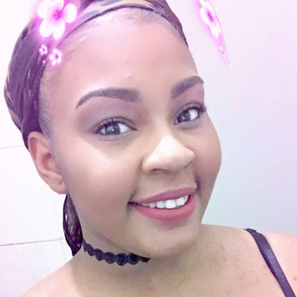 Profile Picture of Aaliyah Lucas (@liyahh133) on Poshmark