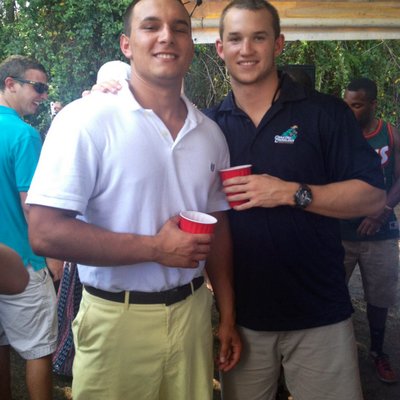 Profile Picture of Chris Dobbs (@cdobbs19) on Twitter