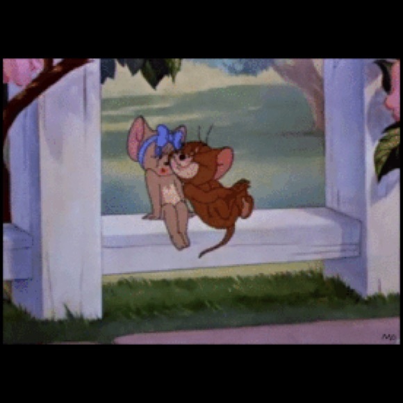 Profile Picture of Kristie Maruyama (@kl9616) on Poshmark