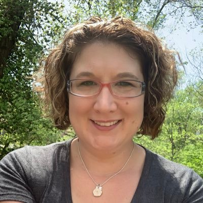 Profile Picture of DeAnna Zahnter (@DeannaZahnter) on Twitter