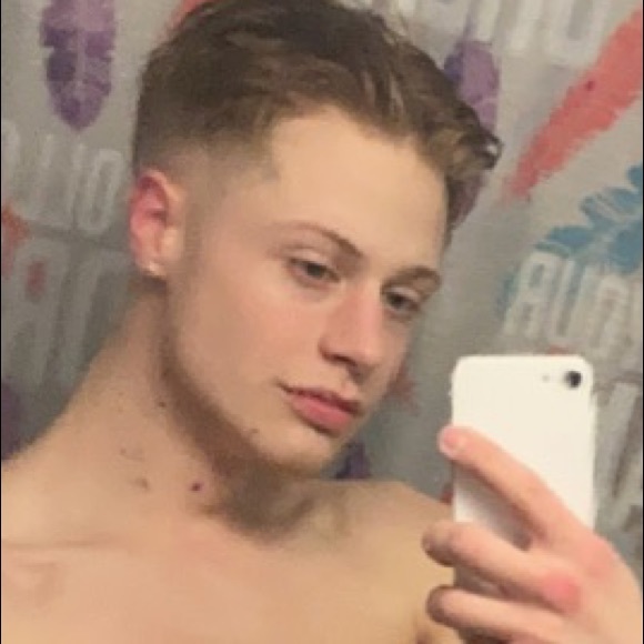 Profile Picture of Michael Haas (@michaelhaas397) on Poshmark