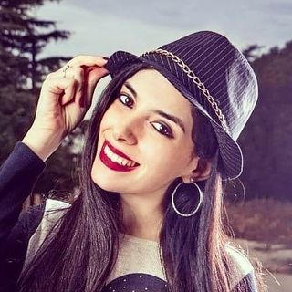 Profile Picture of Sandra Clark | ساندرا كلارك (@sandraclark.artist) on Instagram