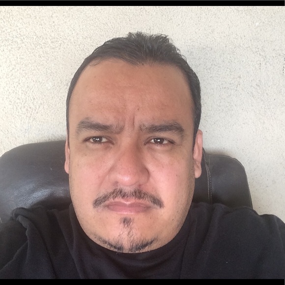 Profile Picture of Abner Ramirez (@aram101) on Poshmark