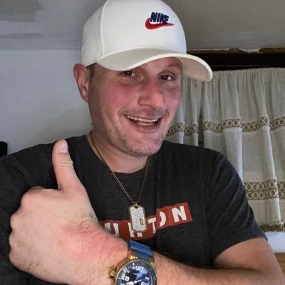 Profile Picture of Chad Rollins (@ChadRollins802) on Twitter