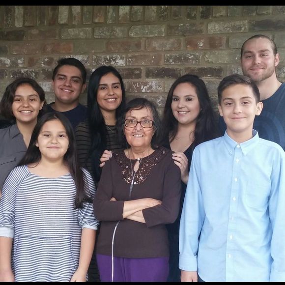 Profile Picture of Kristie Ontiveros (@west13) on Poshmark