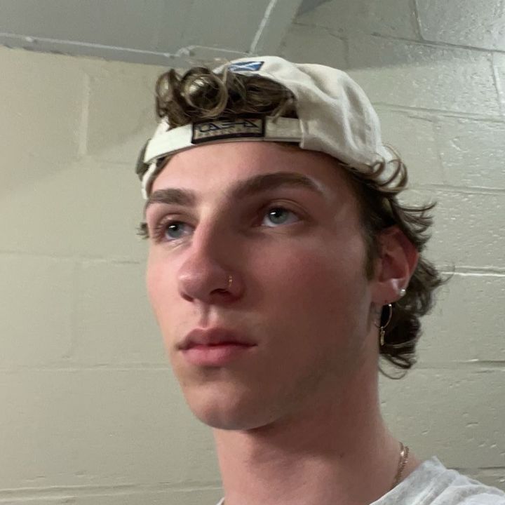 Profile Picture of   Aden Walter (@adenwalter)... (@adenwalter) on Tiktok