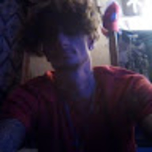 Profile Picture of Joe Mccloud (@yungndopecope6) on Poshmark