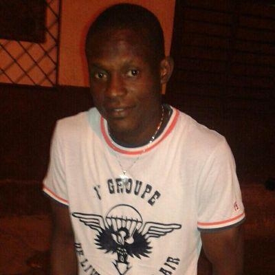 Profile Picture of Richard (@2fd34fb3ada04cd) on Twitter