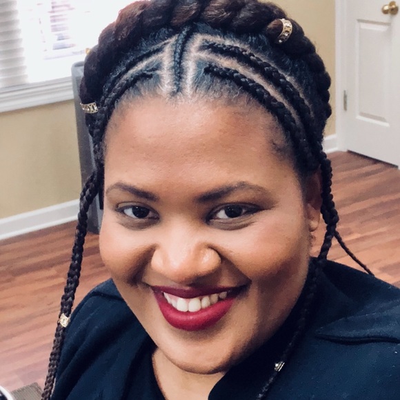 Profile Picture of Shauna-gaye Simms (@shaunagaye) on Poshmark