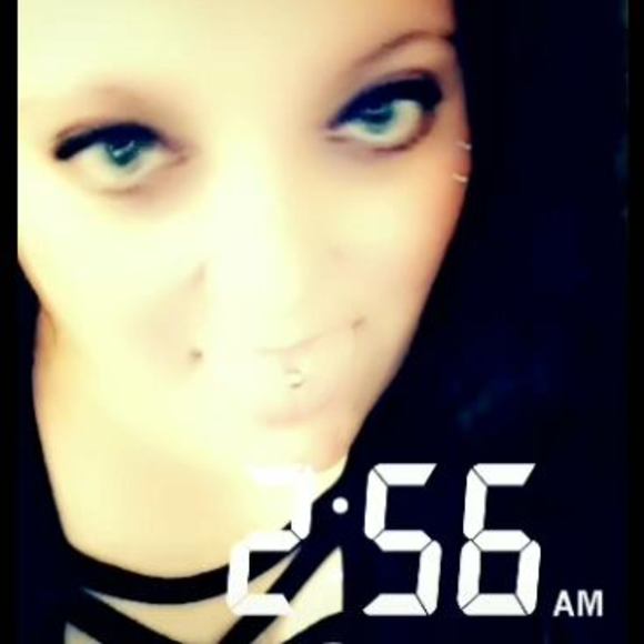 Profile Picture of Jo jo Jones (@jojobabyred2020) on Poshmark
