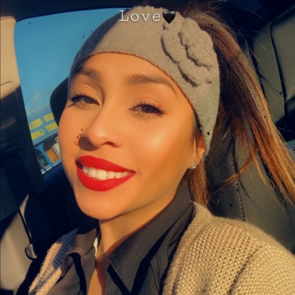 Ashley Sanmiguel - Poshmark Profile Picture of Ashley Sanmiguel (@a_sanmiguel) on Poshmark