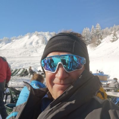 Profile Picture of James Humphrey (@JamesHumphrey23) on Twitter