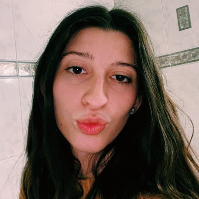 Profile Picture of Jackie Moore (@jackiemoore126) on Twitter