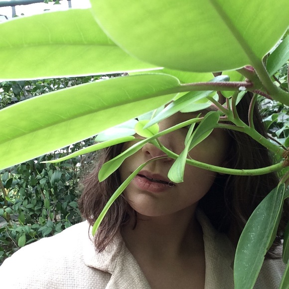 Profile Picture of Alina Bashirova (@linthefox) on Poshmark