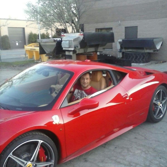 Profile Picture of Chad Conner (@chadconner) on Poshmark
