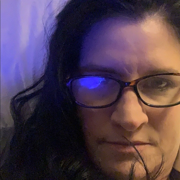 Profile Picture of Stacey Mclaughlin (@staceymclaughli) on Poshmark