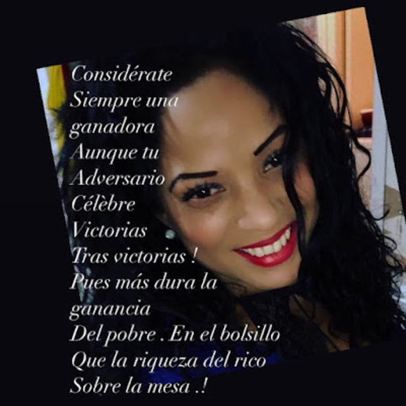 Profile Picture of Nieve Corsino (@ariscorsino15) on Poshmark