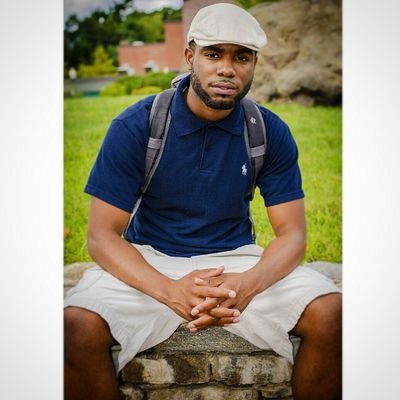 Profile Picture of Michael Whittaker (@Hold_daMike) on Twitter