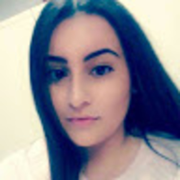 Profile Picture of Josefina Chamorro (@josiechamorro93) on Poshmark