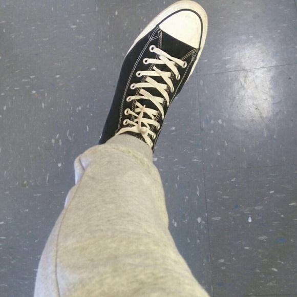 Profile Picture of Yves Ekwe (@mystere25) on Poshmark