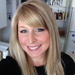 Profile Picture of D a n a   D w y e r (@danamdwyer) on Instagram