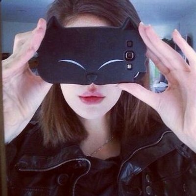 Profile Picture of Kate McCurrie (@KateMcCurrie) on Twitter