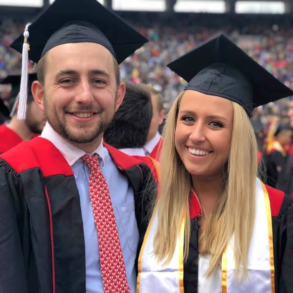 Profile Picture of Taylor Hoffmann (@taylorlhoffmann) on Poshmark