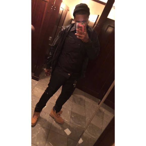 Profile Picture of Danyel Connor (@mudda20st) on Poshmark
