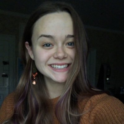 Profile Picture of Mackenzie Travis (@mackenzitravis) on Twitter