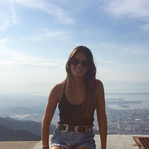 Profile Picture of Arantxa Sdp (@arantxa_s7) on Poshmark