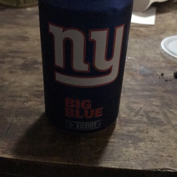 Profile Picture of Kyle Sluka (@ksluka) on Poshmark