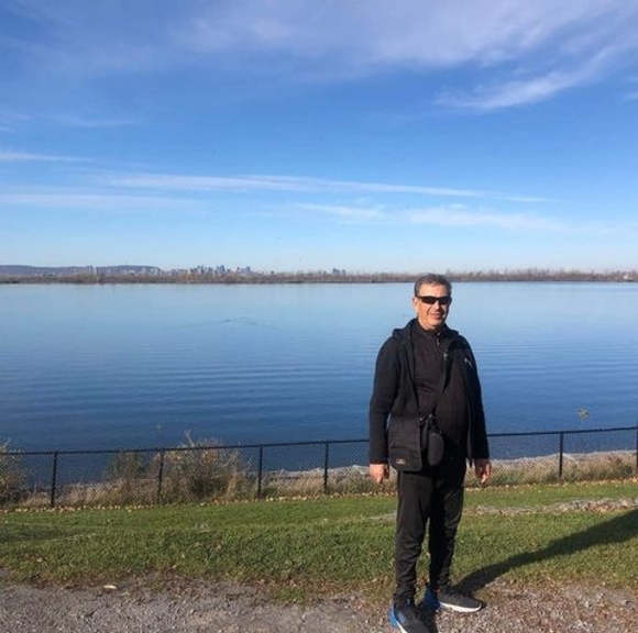 Profile Picture of Mhamed Djendir (@mhameddjendir) on Poshmark