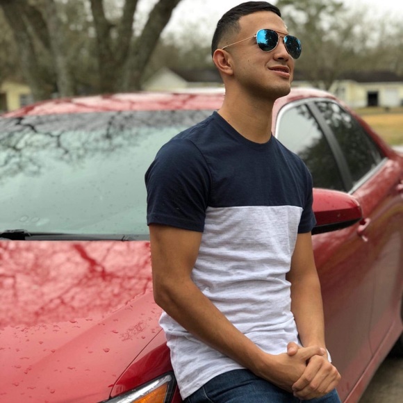 Profile Picture of Mark Mojica (@iamchopp) on Poshmark