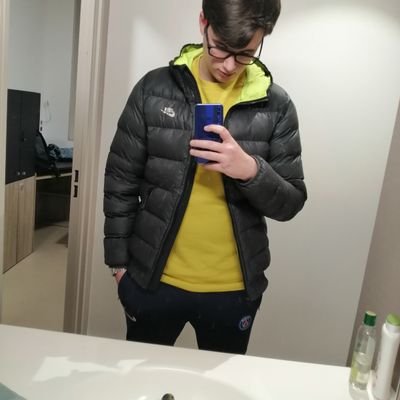 Profile Picture of Patrick (@LorenzoGllt) on Twitter