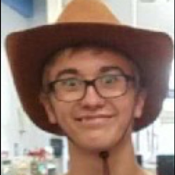 Profile Picture of Tyler Lawrence (@tylerlawr) on Poshmark