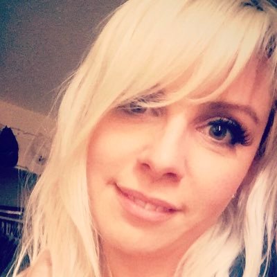 Profile Picture of Eliza James (@@elizajamesvln) on Twitter