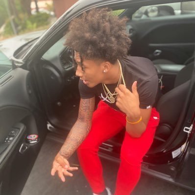 Profile Picture of Mikey Williams (@619PRESIDENTlAL) on Twitter