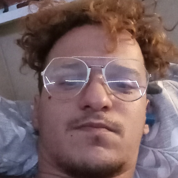 Profile Picture of Nicholas Rolon (@nicholasrolon) on Poshmark